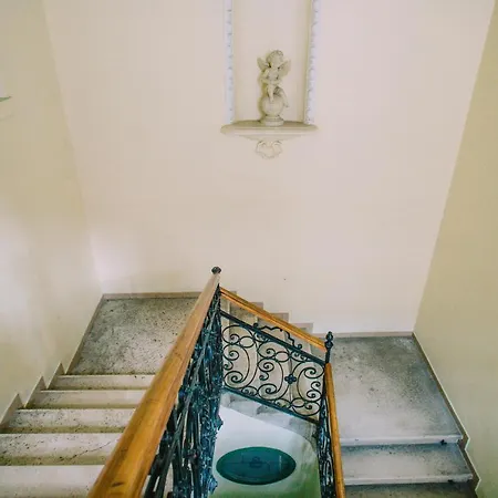 Entrez 3 - Historical Centre Apartamento Košice
